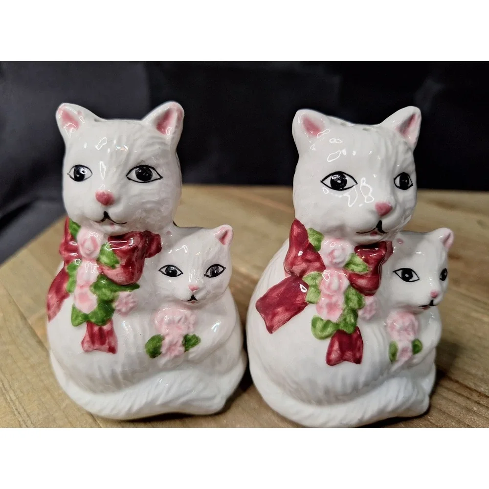 Vintage White Ceramic Cat and Kitten Salt and Pepper Shaker Set Red Bow Floral